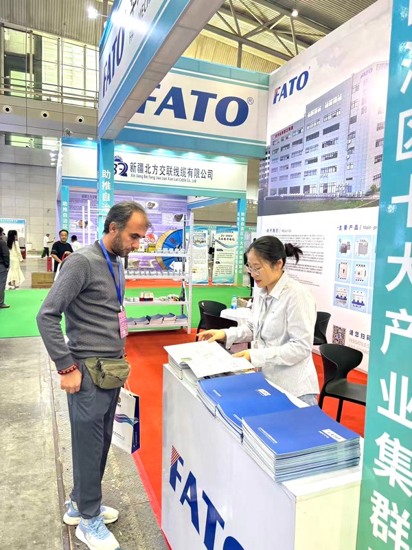 1760165341377482.jpg 展位修網(wǎng).jpg